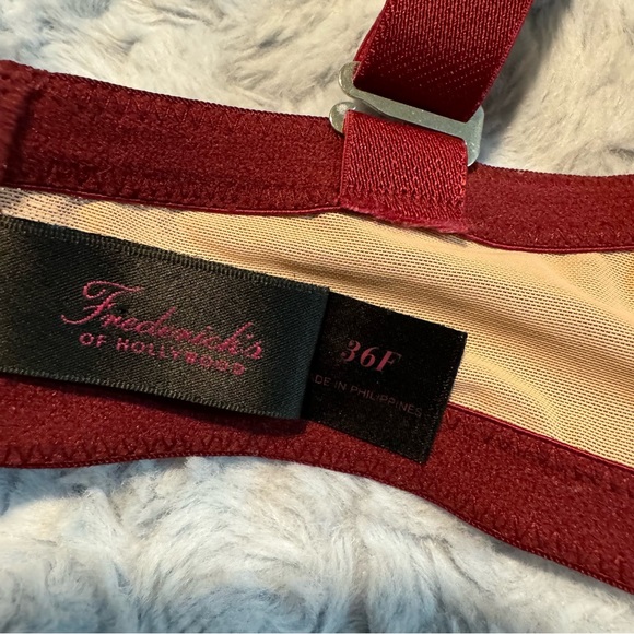 Frederick’s of Hollywood 36F Untamable Bra Bundle of 2 Blue Red Lace Plunge - Picture 7 of 12